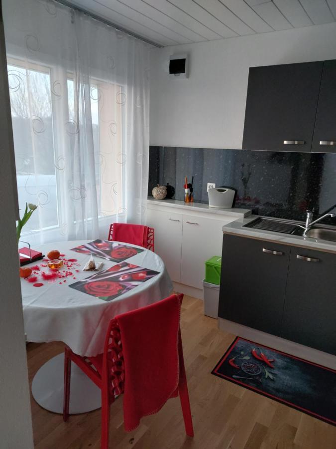 Beau Studio Avec Terrasse Et Vue Exclusivement Pour Non Fumeurs بلمونت سور لوزان المظهر الخارجي الصورة