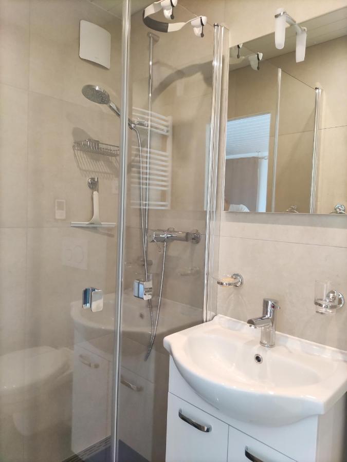 Beau Studio Avec Terrasse Et Vue Exclusivement Pour Non Fumeurs بلمونت سور لوزان المظهر الخارجي الصورة